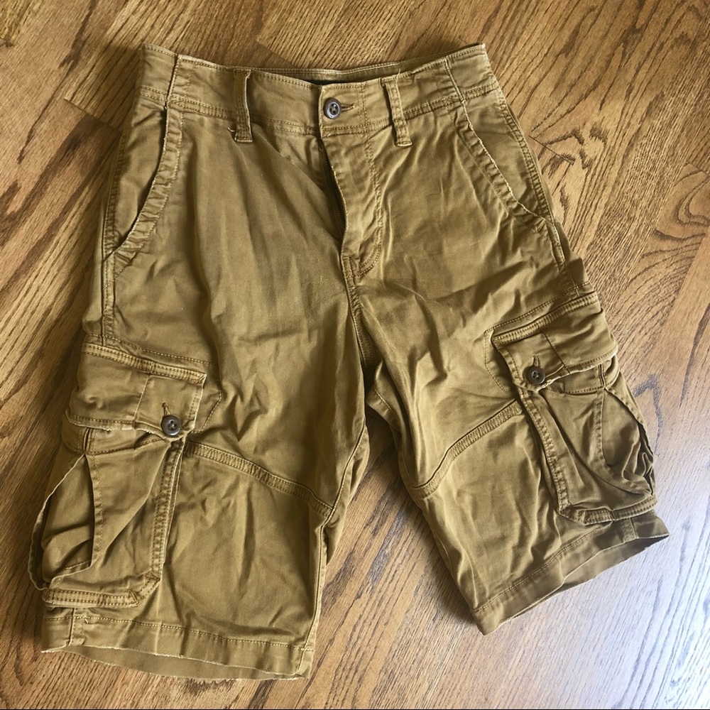 American Eagle Cargo Shorts